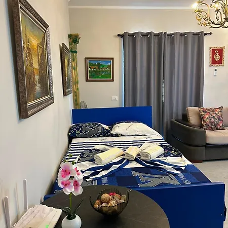 Apartment Frederik Qerret *
